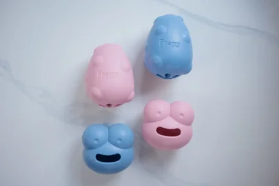 Dog Toy Egg Ice Blue (Frogg) S